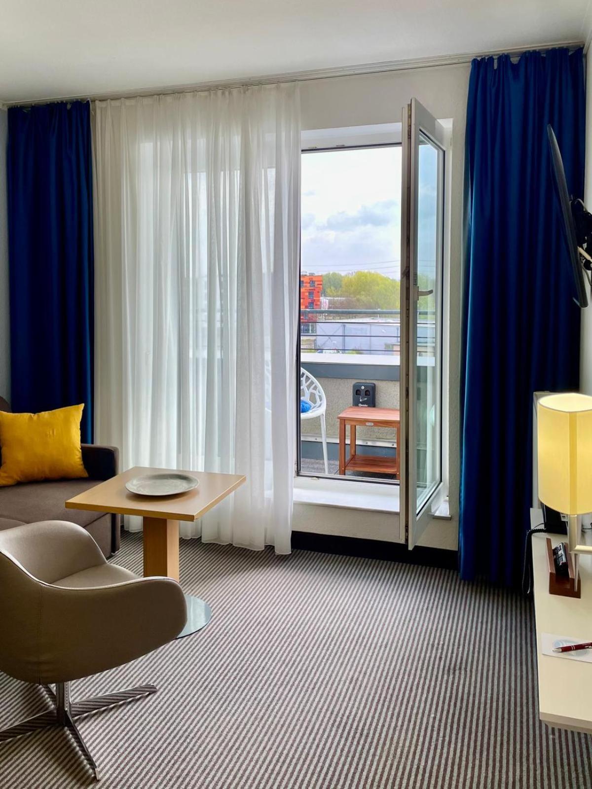 Hotel Stadthafen Stade Dış mekan fotoğraf